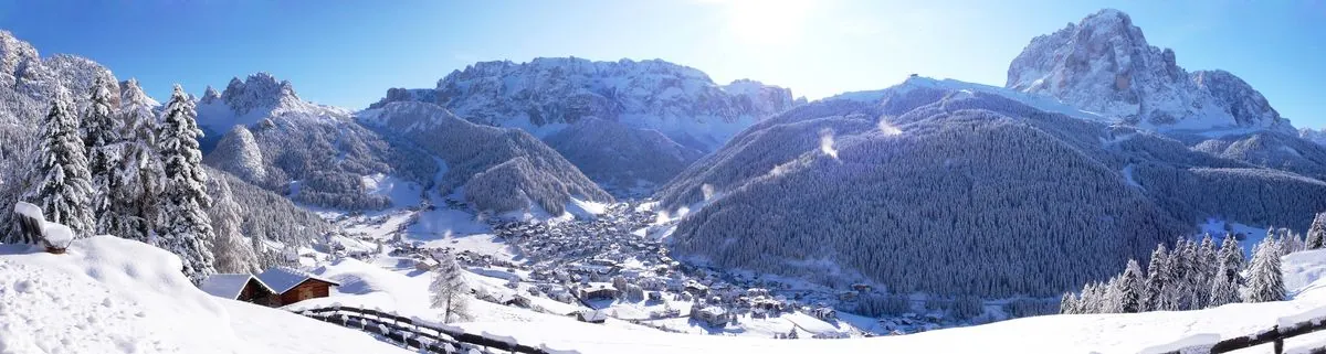 Winterpanorama über Wolkenstein