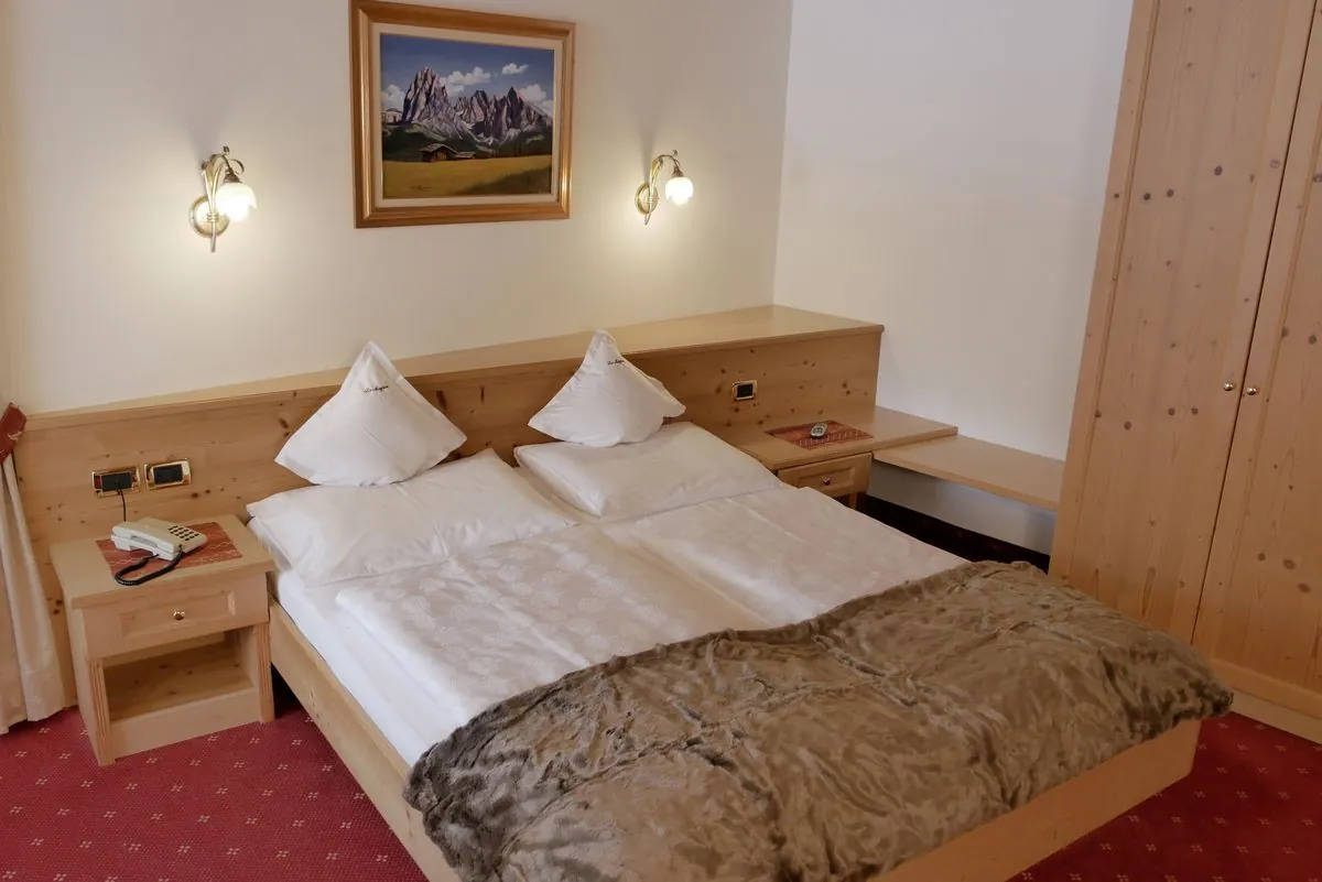 Standardzimmer mit Doppelbett